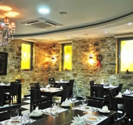 Hotel Vergi 2*